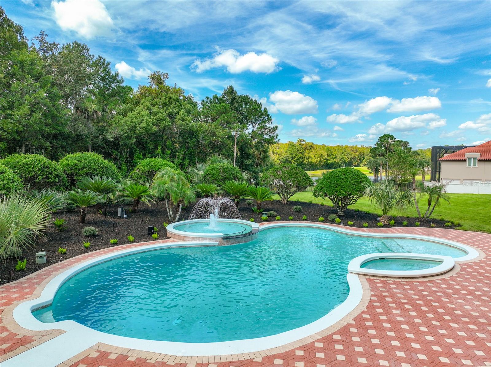 2405 ALAQUA DRIVE, Longwood, FL 32779