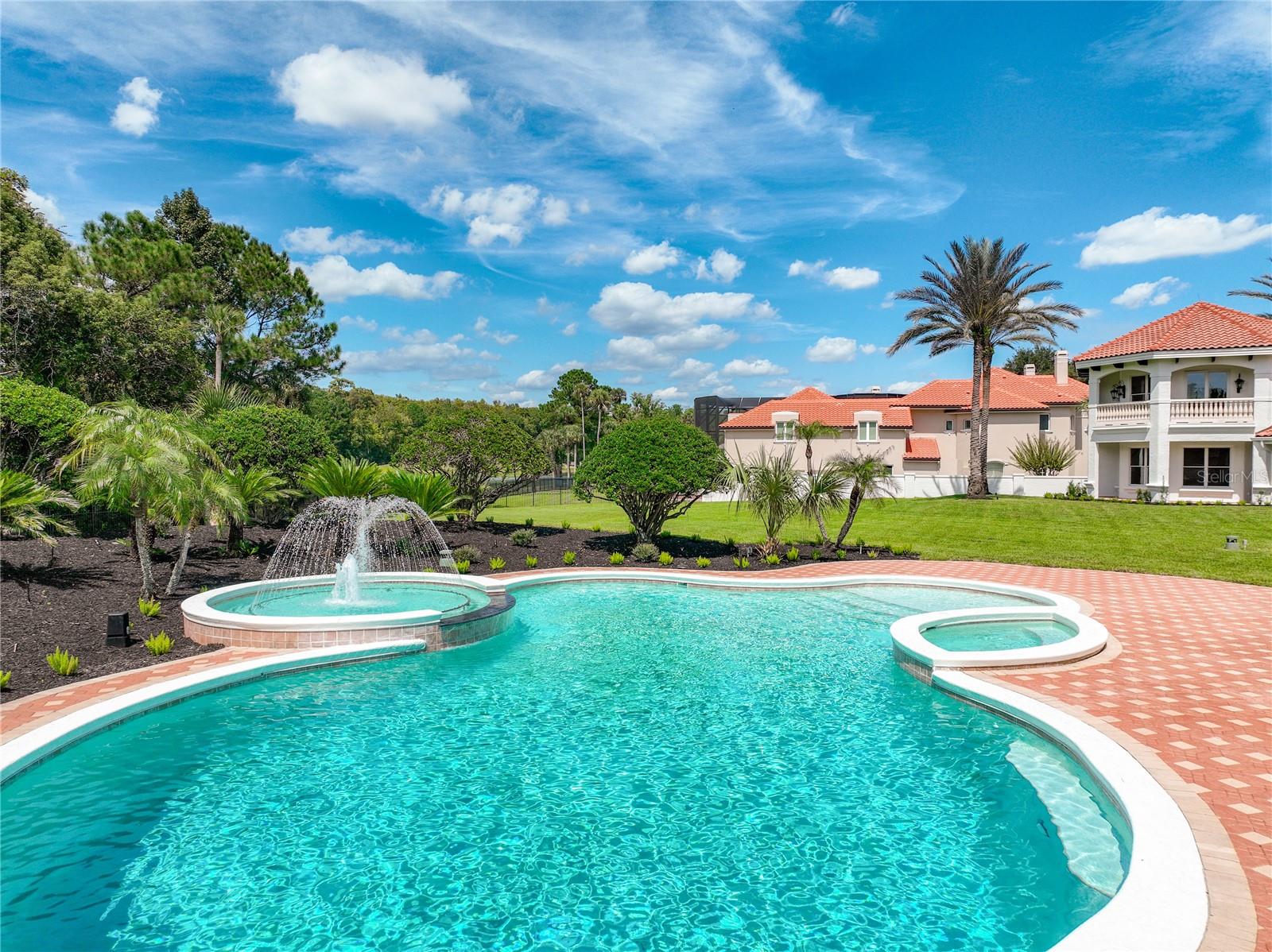 2405 ALAQUA DRIVE, Longwood, FL 32779