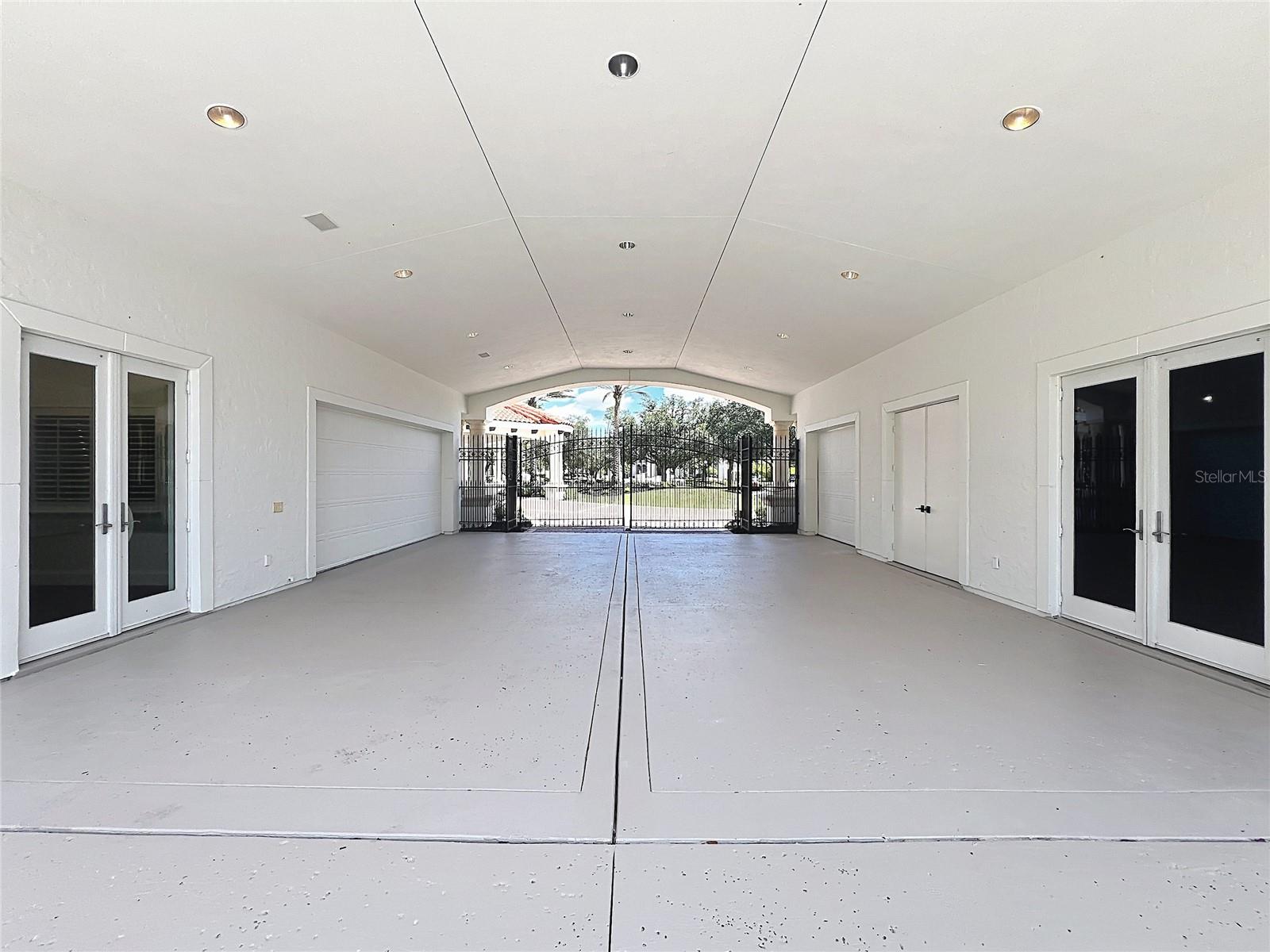 2405 ALAQUA DRIVE, Longwood, FL 32779