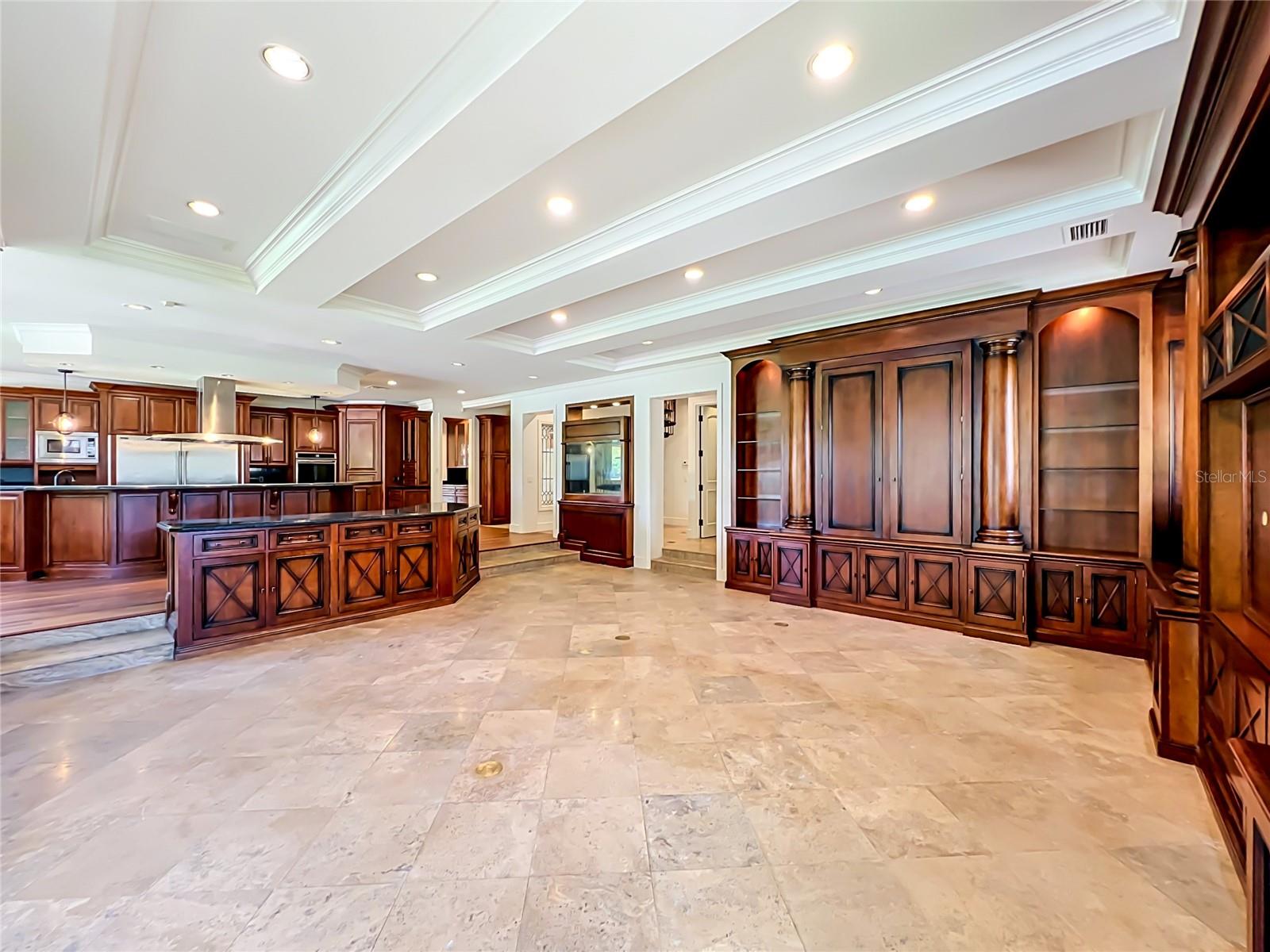 2405 ALAQUA DRIVE, Longwood, FL 32779