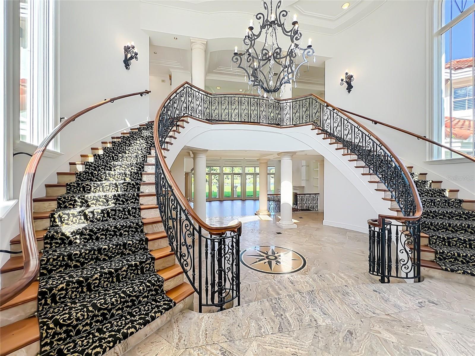 2405 ALAQUA DRIVE, Longwood, FL 32779