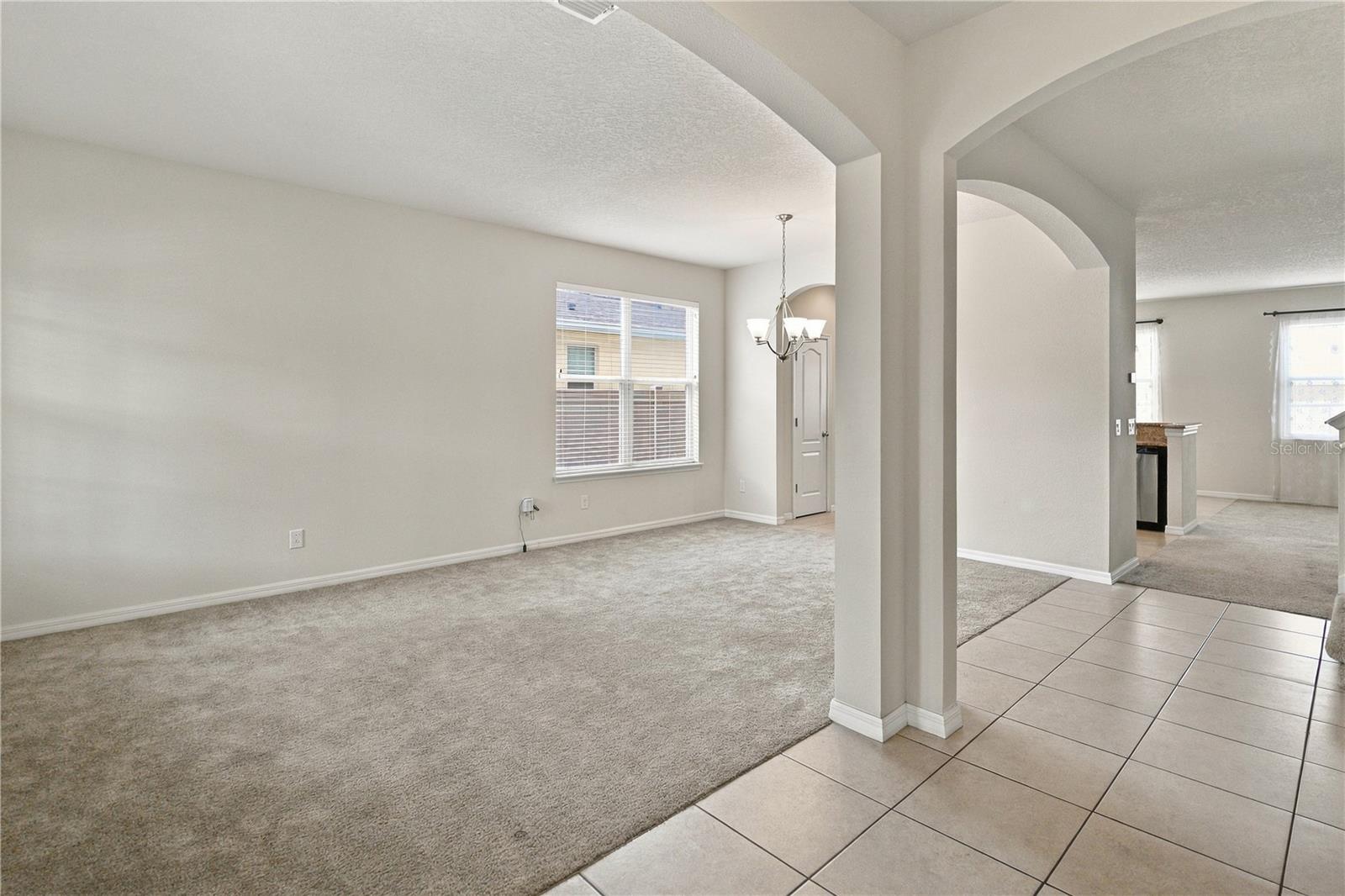 6049 FENDER COURT, Orlando, FL 32837 6049 FENDER COURT, Orlando, FL 32837