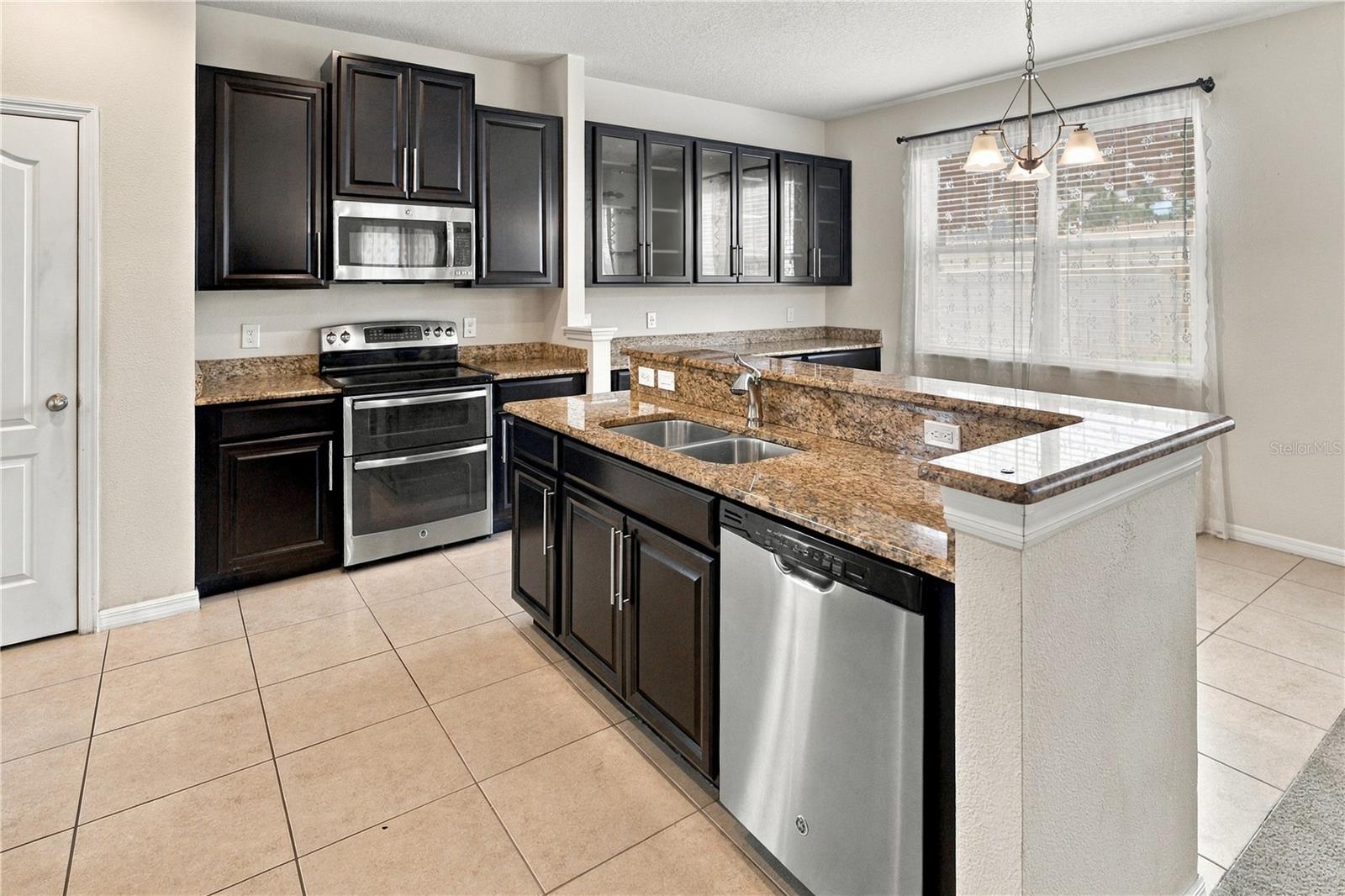 6049 FENDER COURT, Orlando, FL 32837