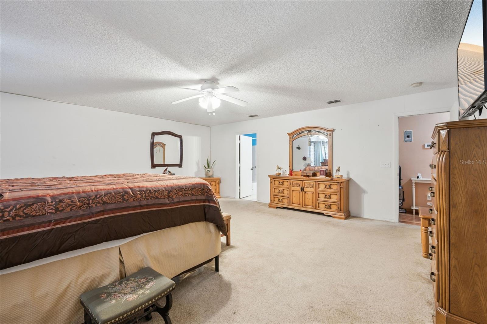 1134 KEMPTON CHASE PARKWAY, Orlando, FL 32837