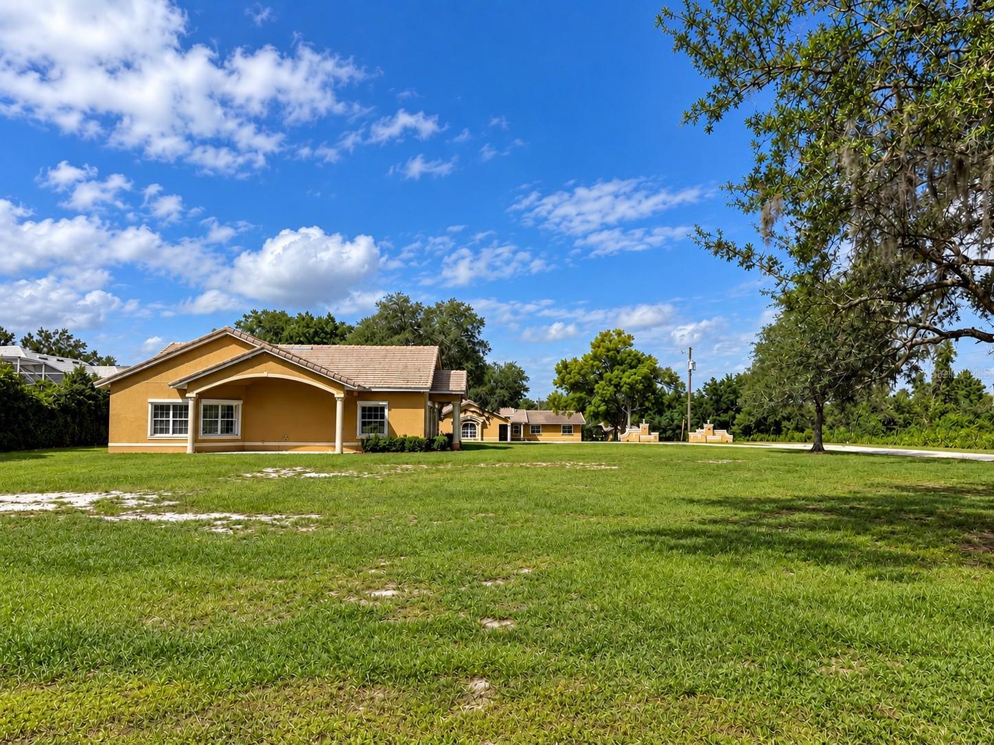 4200 & 4210 S HIAWASSEE ROAD, Orlando, FL 32835