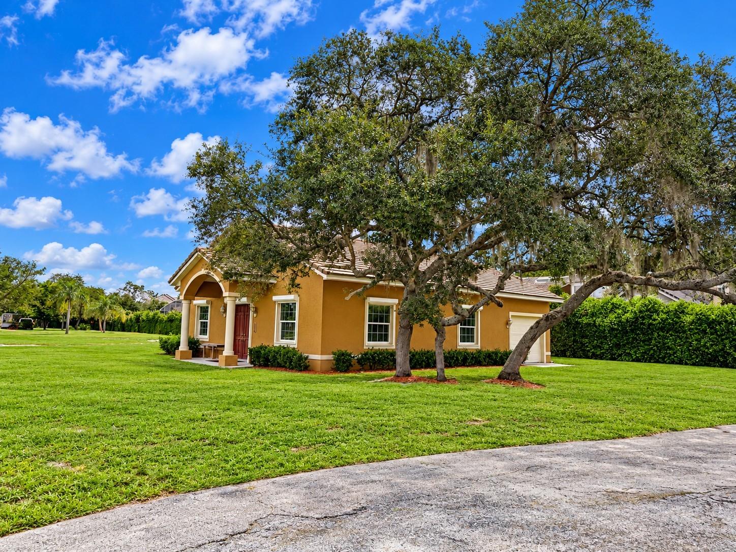 4200 & 4210 S HIAWASSEE ROAD, Orlando, FL 32835