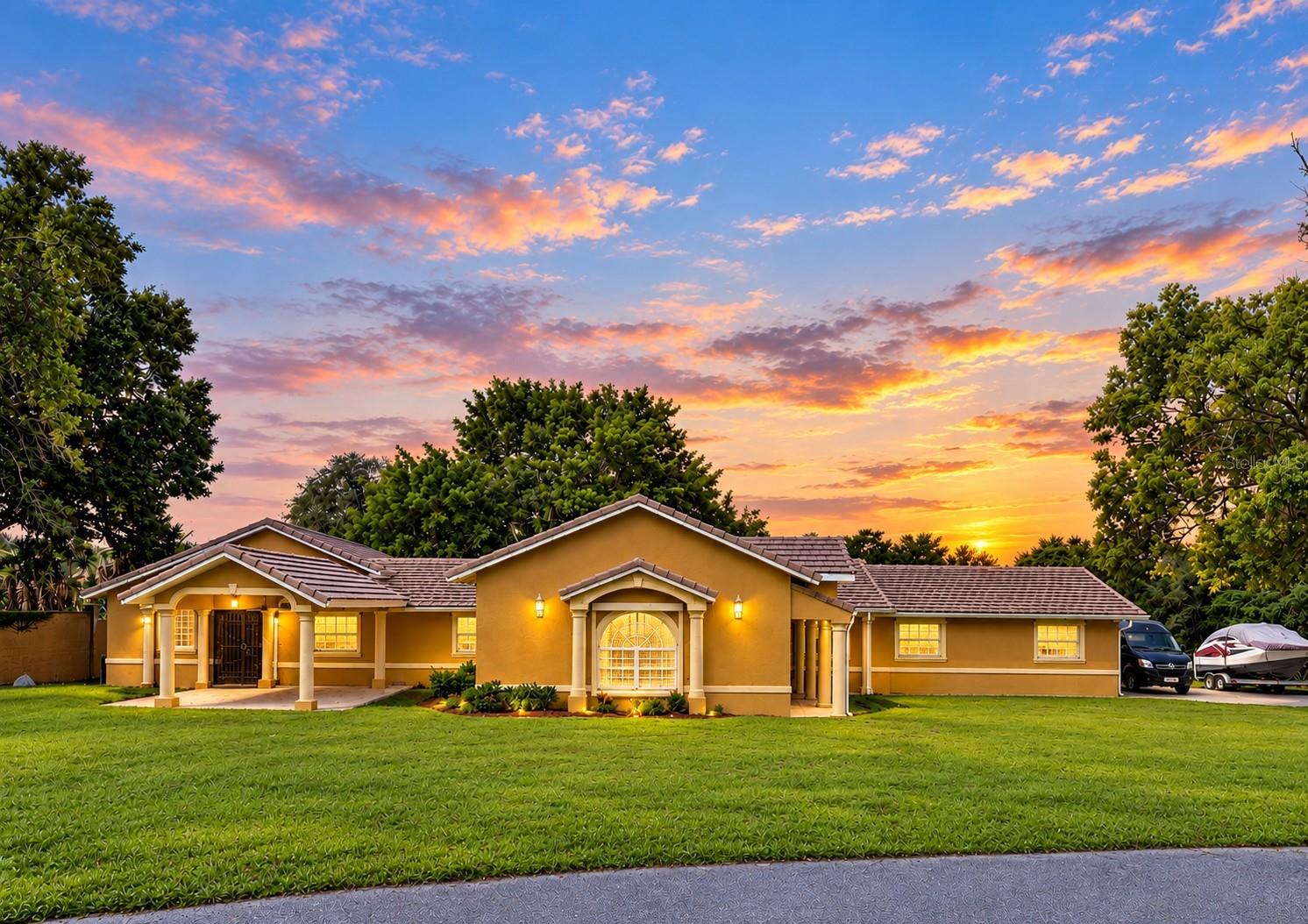 4200 & 4210 S HIAWASSEE ROAD, Orlando, FL 32835