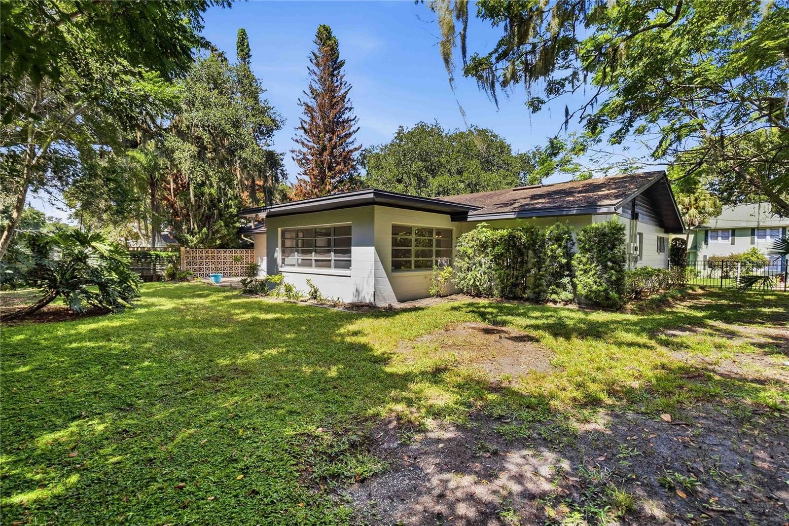 804 GREENWOOD STREET, Orlando, FL 32801