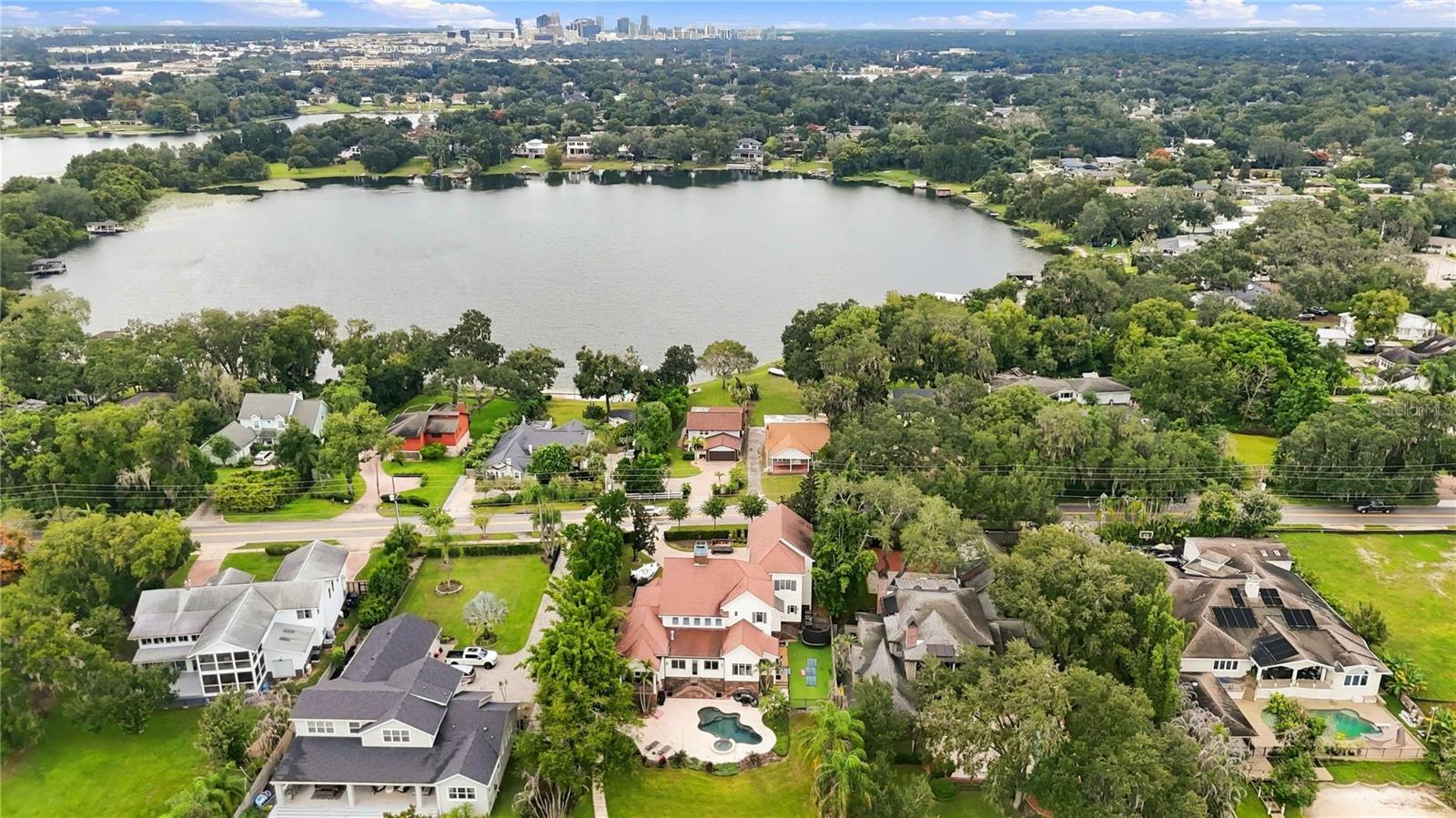 619 GATLIN AVENUE, Orlando, FL 32806
