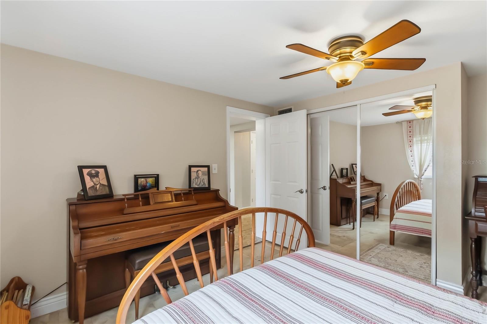619 GATLIN AVENUE, Orlando, FL 32806