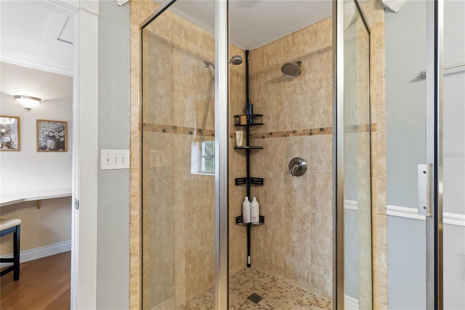 619 GATLIN AVENUE, Orlando, FL 32806