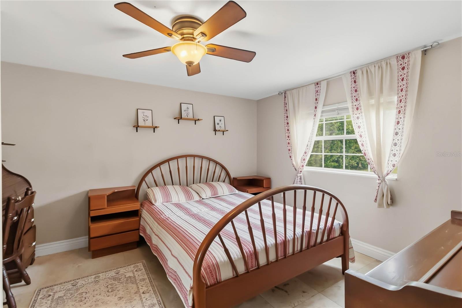 619 GATLIN AVENUE, Orlando, FL 32806