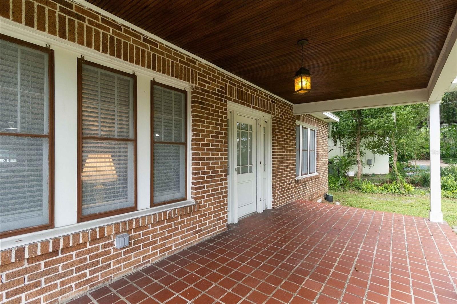 625 GATLIN AVENUE, Orlando, FL 32806