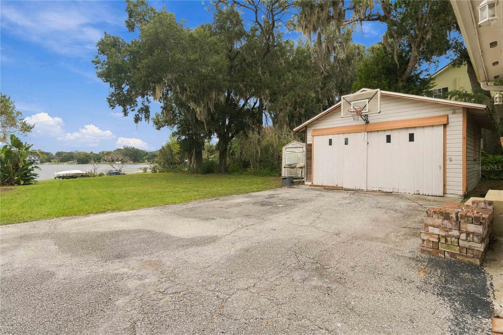 625 GATLIN AVENUE, Orlando, FL 32806