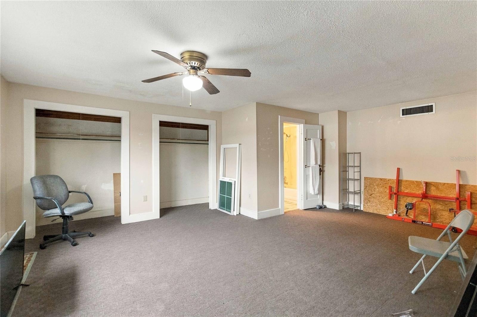 625 GATLIN AVENUE, Orlando, FL 32806