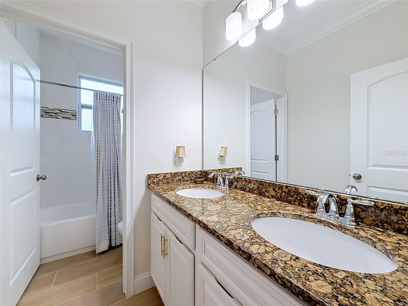 6617 BEAR LAKE TERRACE, Apopka, FL 32703