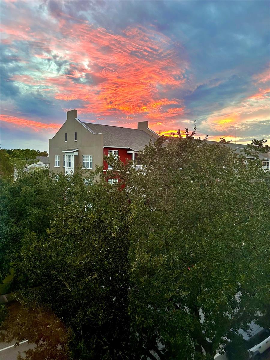 Vibrant Sunrise views from your balcony Vibrant Sunrise views from your balcony