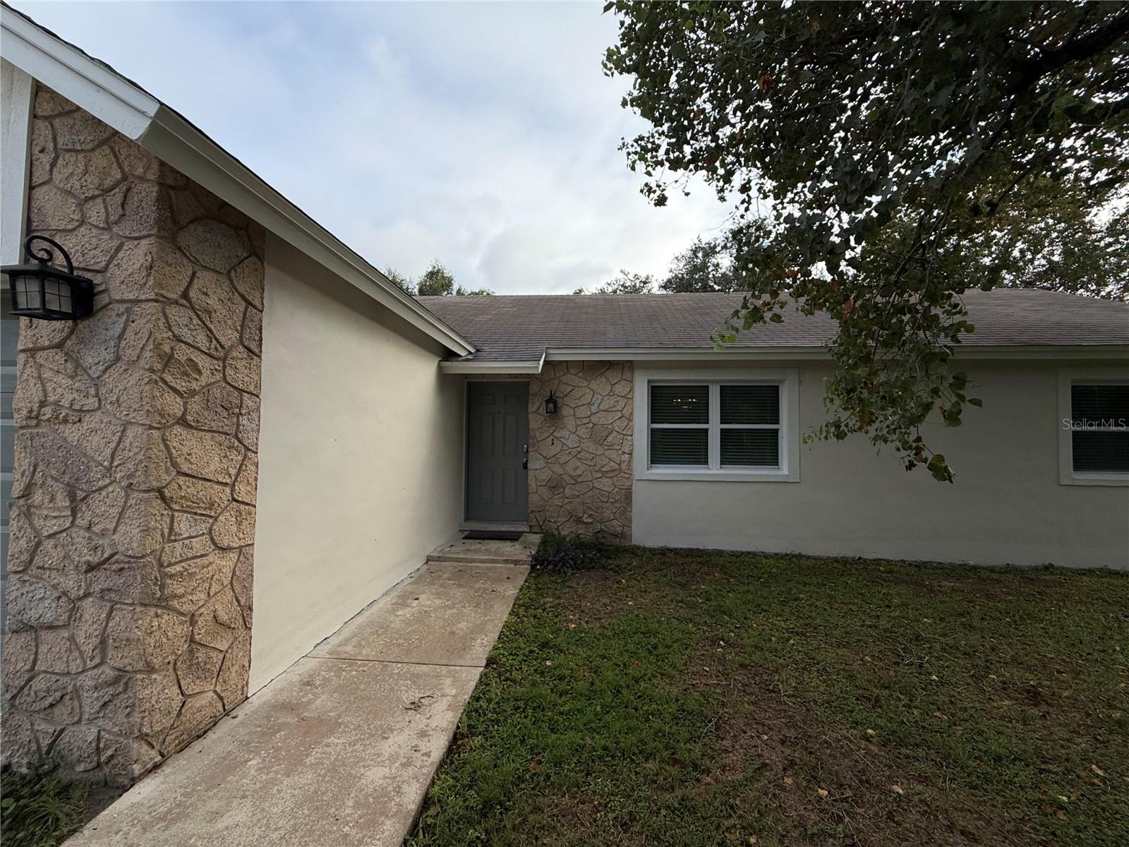881 VICKSBURG STREET, Deltona, FL 32725