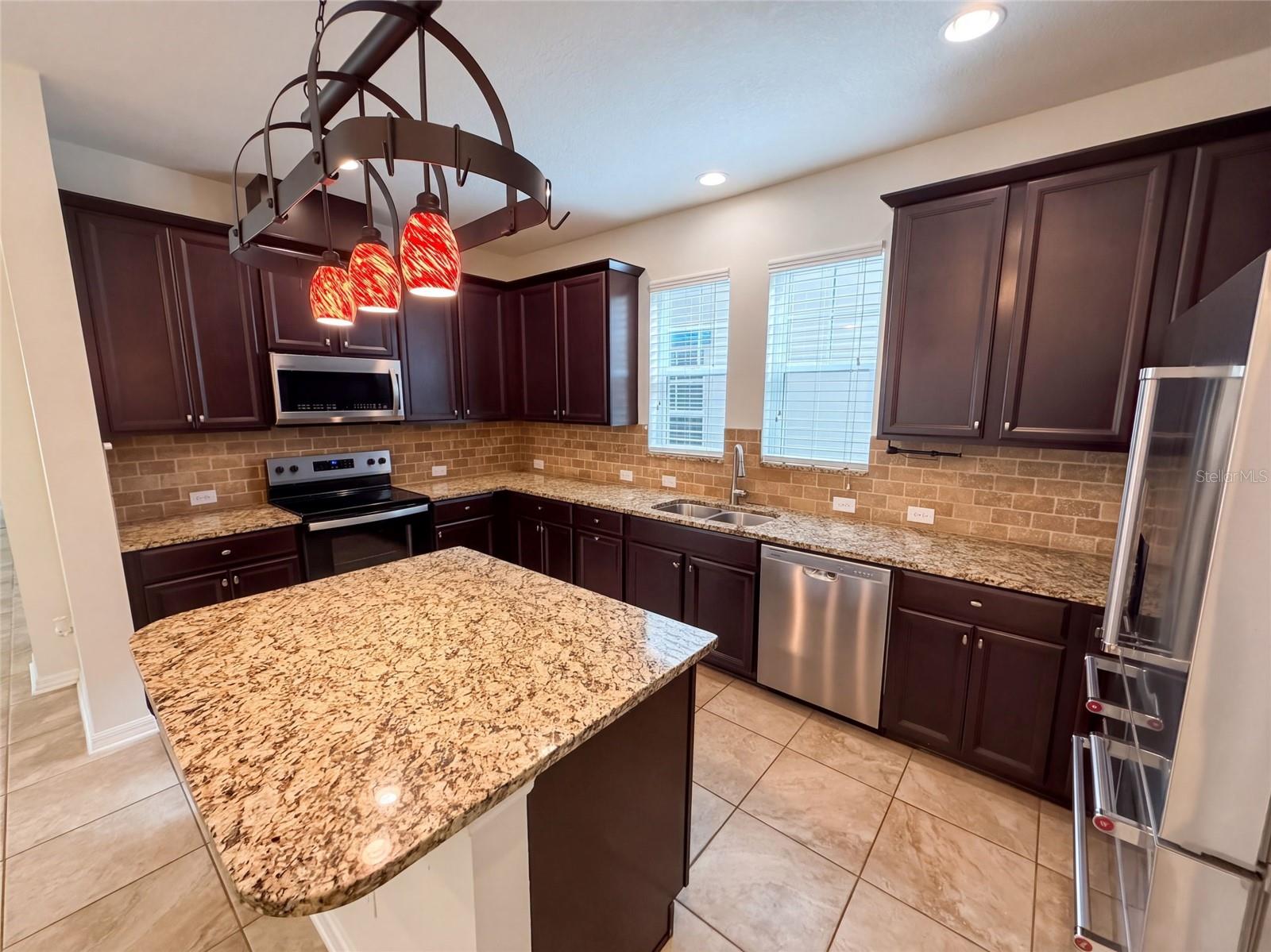 8231 LAUREATE BOULEVARD, Orlando, FL 32827