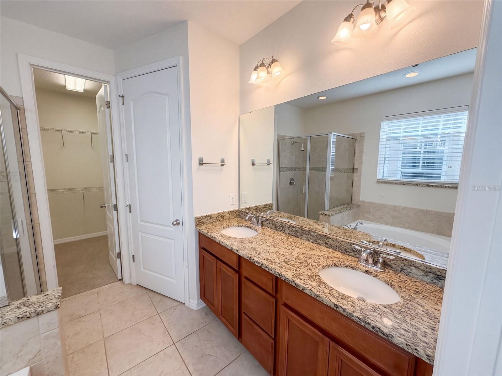 8231 LAUREATE BOULEVARD, Orlando, FL 32827