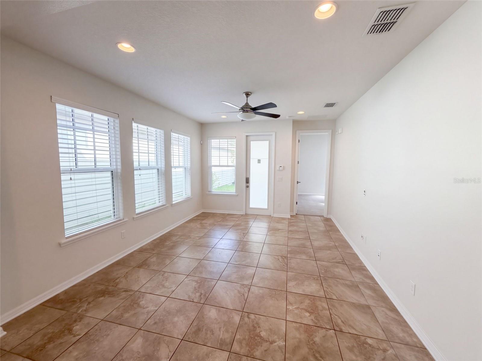 8231 LAUREATE BOULEVARD, Orlando, FL 32827