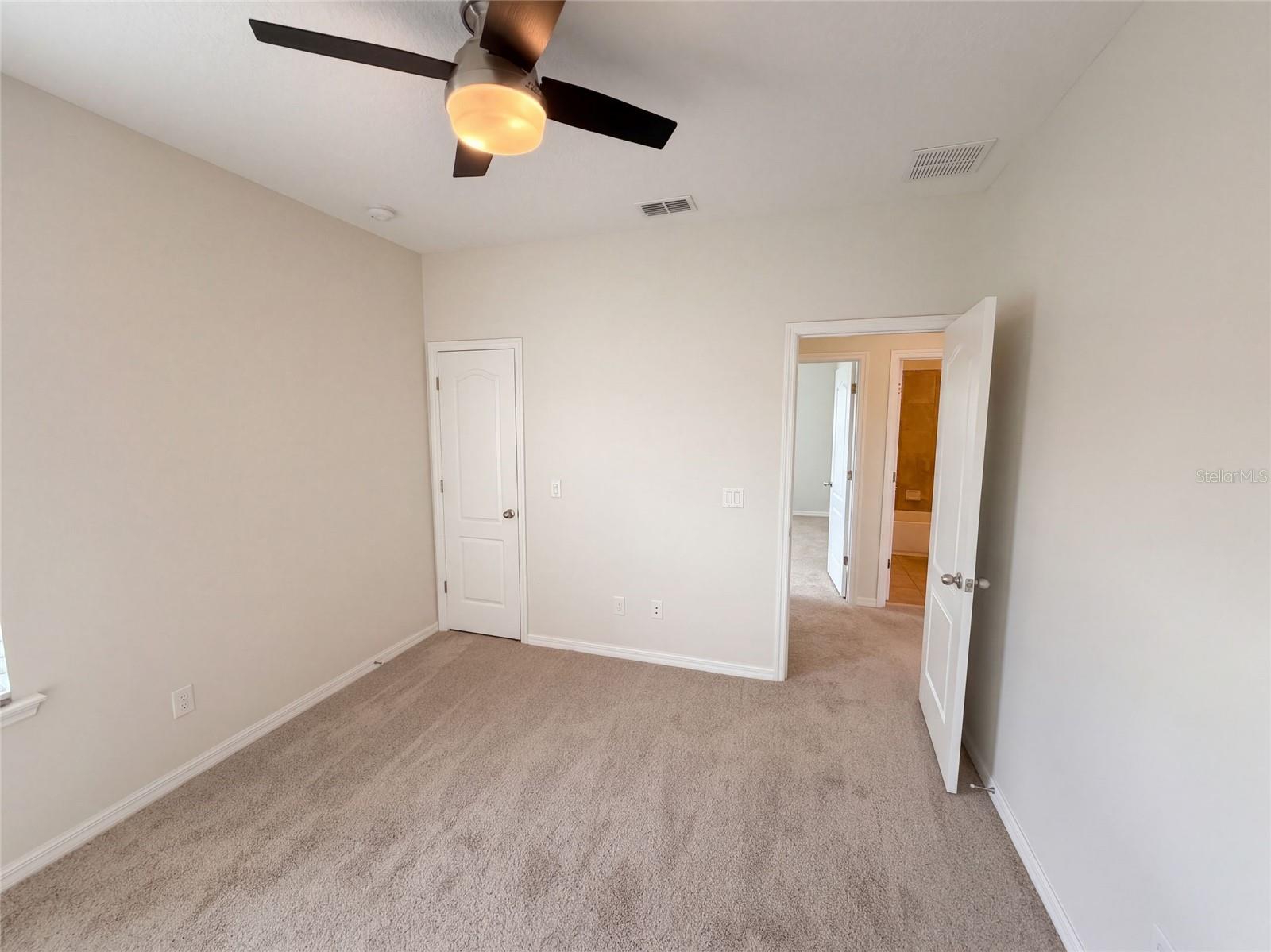 8231 LAUREATE BOULEVARD, Orlando, FL 32827