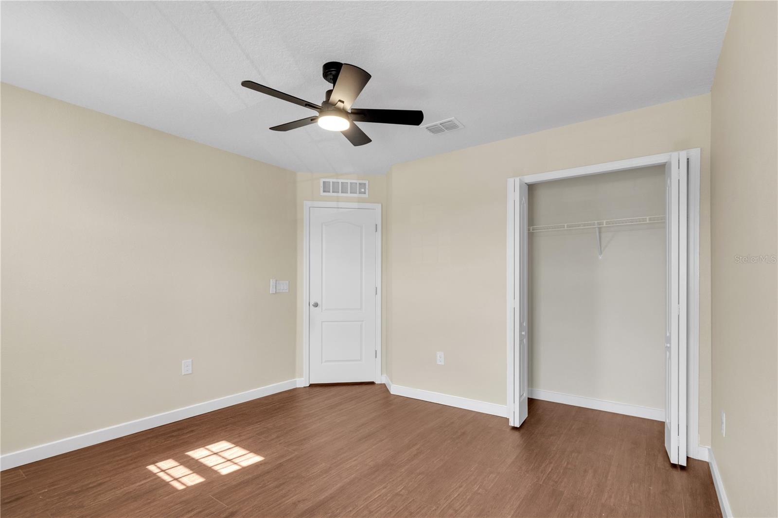 17104 GOLDCREST LOOP, Clermont, FL 34714