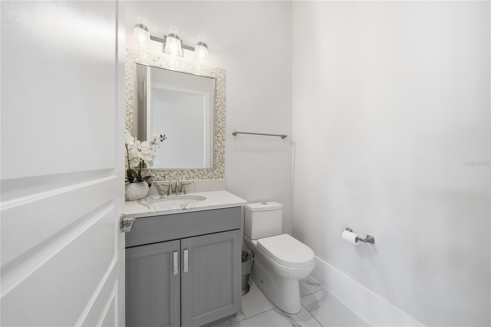 1051 JACK NICKLAUS COURT, Kissimmee, FL 34747