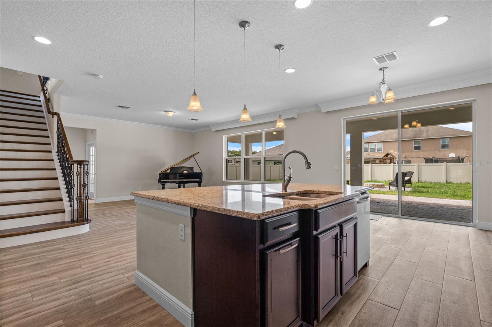 3611 MT VERNON WAY, Kissimmee, FL 34741