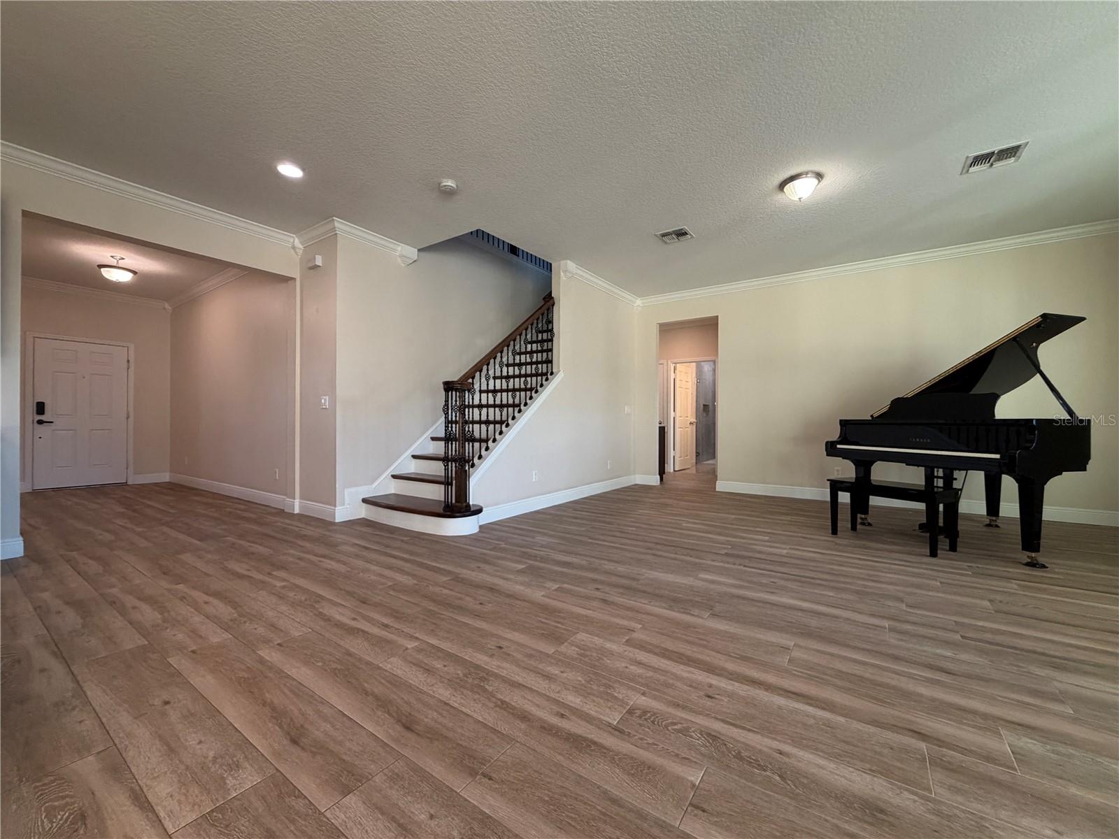 3611 MT VERNON WAY, Kissimmee, FL 34741