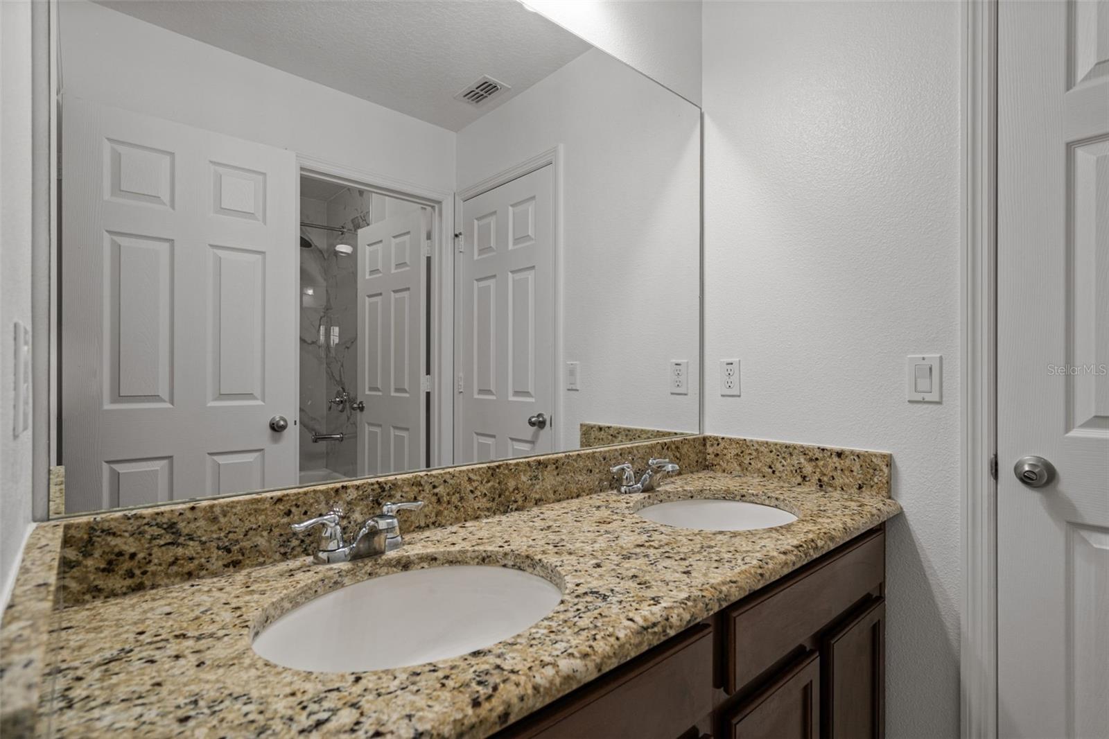 3611 MT VERNON WAY, Kissimmee, FL 34741
