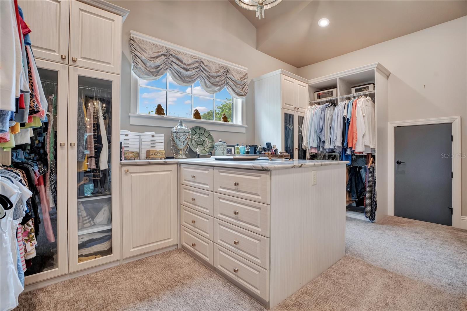 8804 BAY HILL BOULEVARD, Orlando, FL 32819