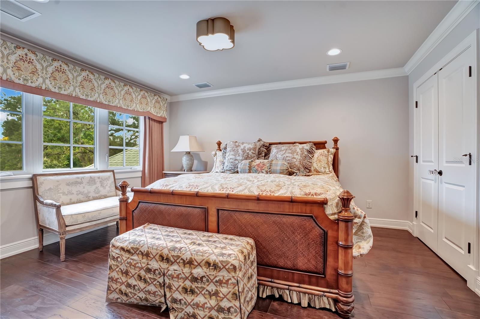 8804 BAY HILL BOULEVARD, Orlando, FL 32819