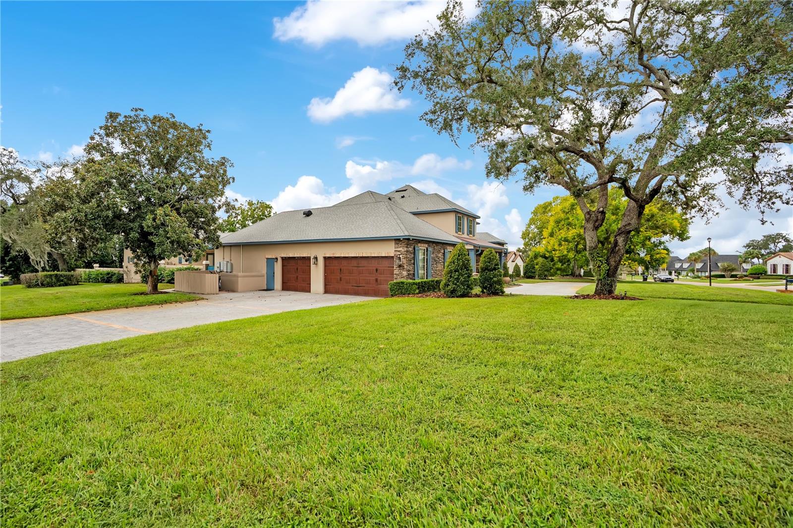 8804 BAY HILL BOULEVARD, Orlando, FL 32819