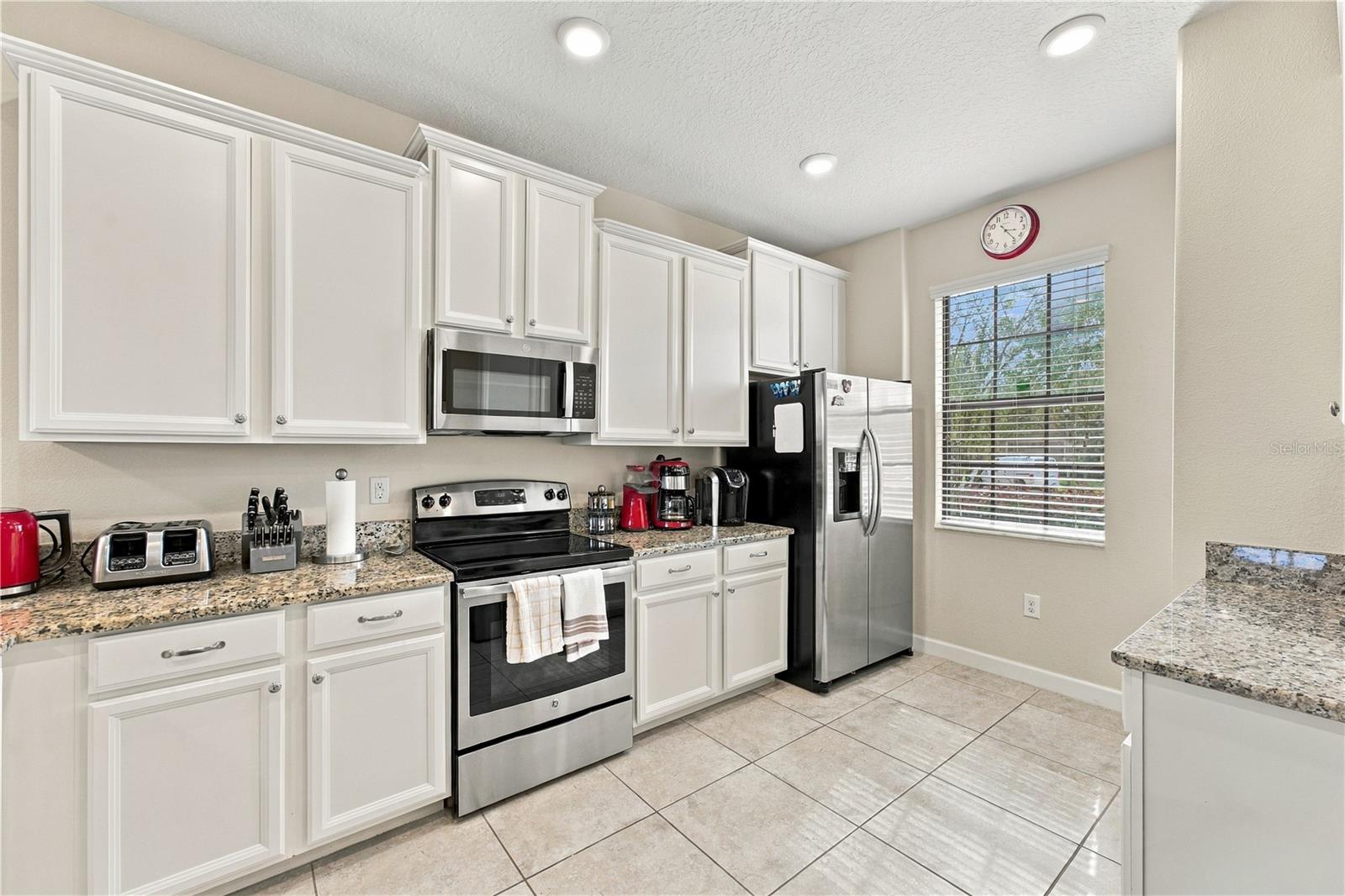 9037 SHADOW MOUNTAIN STREET, Davenport, FL 33896