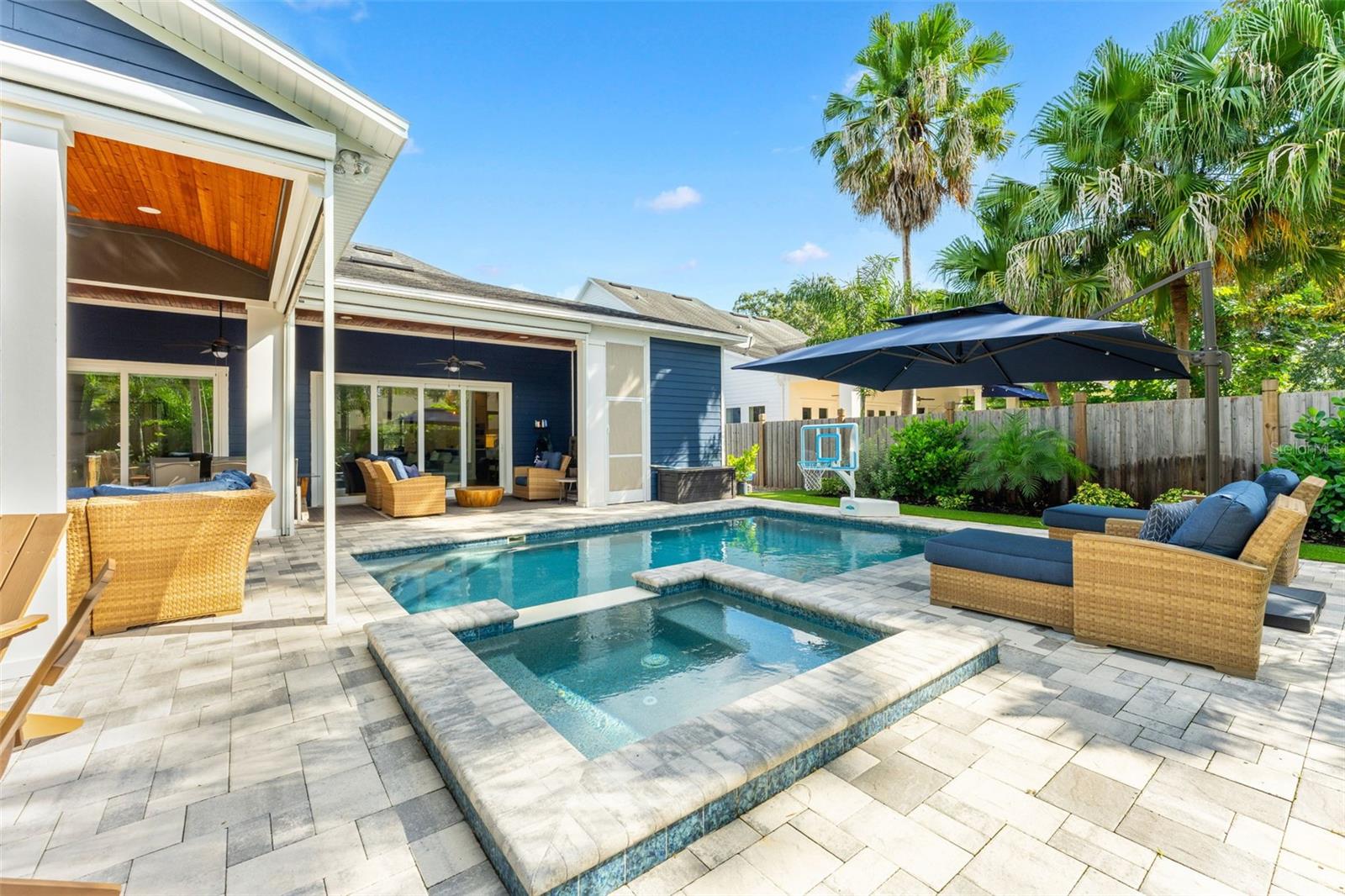1018 W HARVARD STREET, Orlando, FL 32804
