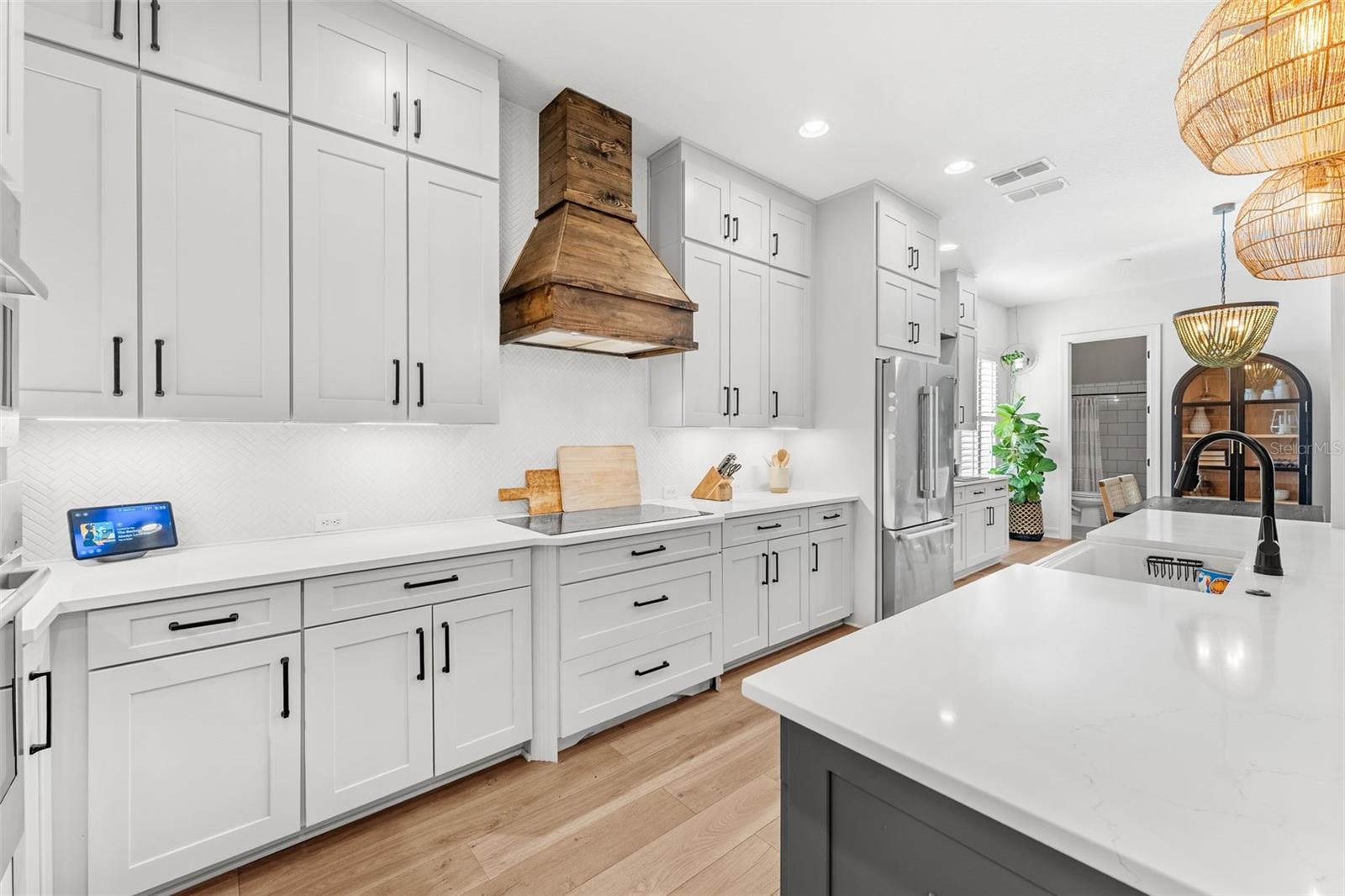 1018 W HARVARD STREET, Orlando, FL 32804