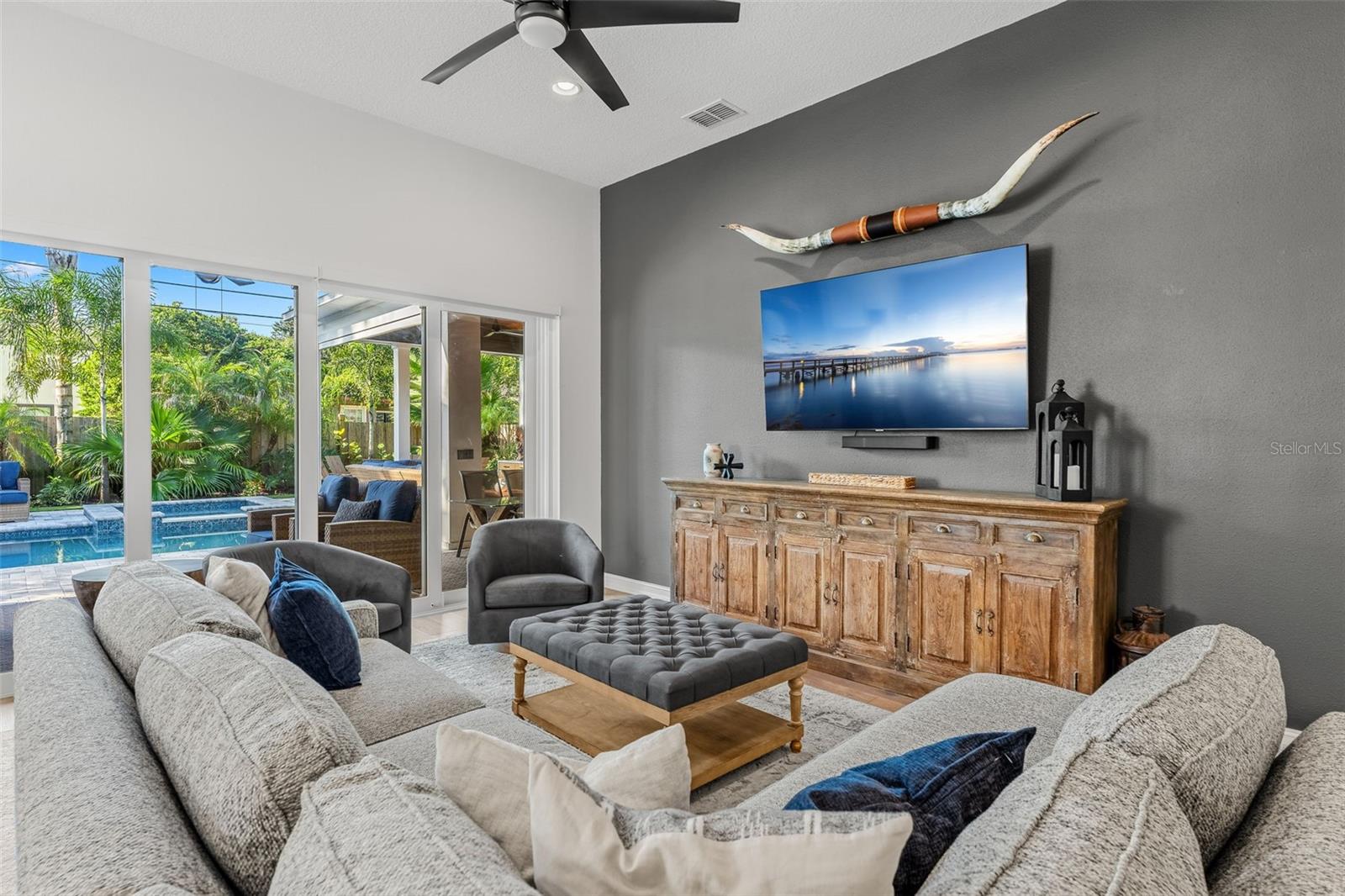 1018 W HARVARD STREET, Orlando, FL 32804