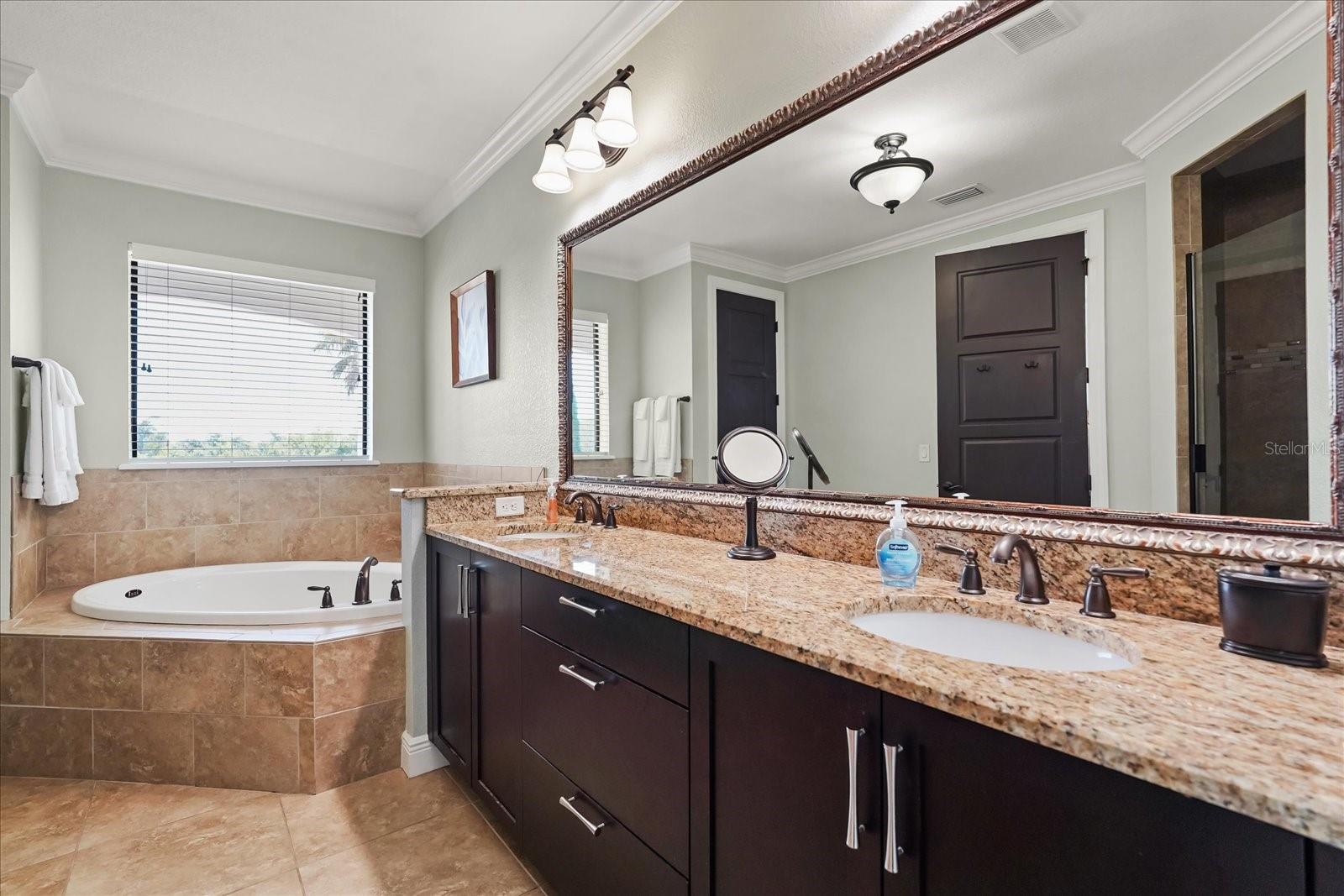 1097 CASTLE PINES COURT, Kissimmee, FL 34747