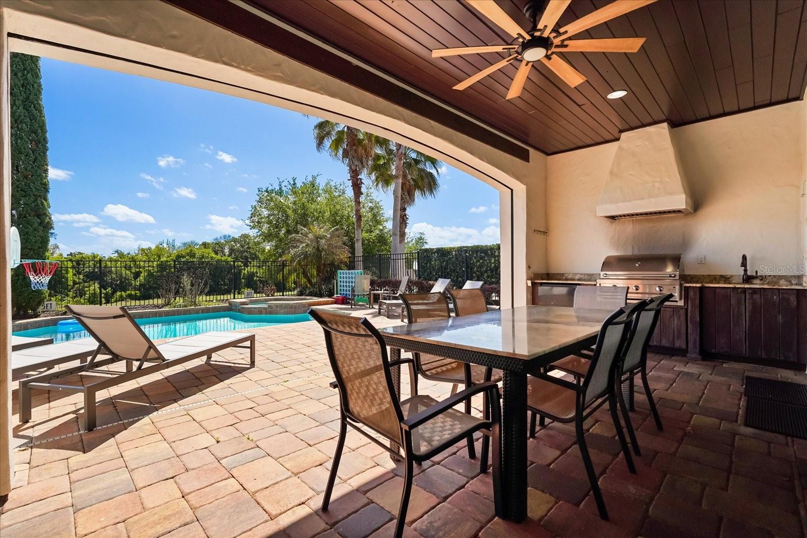 1097 CASTLE PINES COURT, Kissimmee, FL 34747