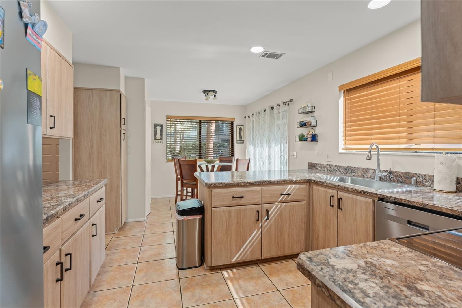 228 S FOX CHASE POINT, Longwood, FL 32779