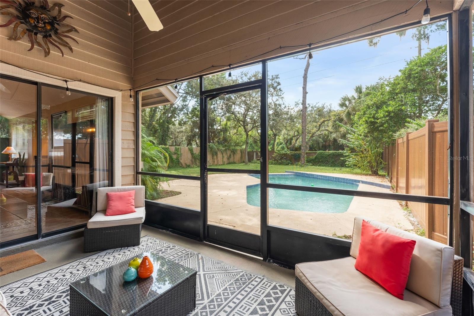 228 S FOX CHASE POINT, Longwood, FL 32779