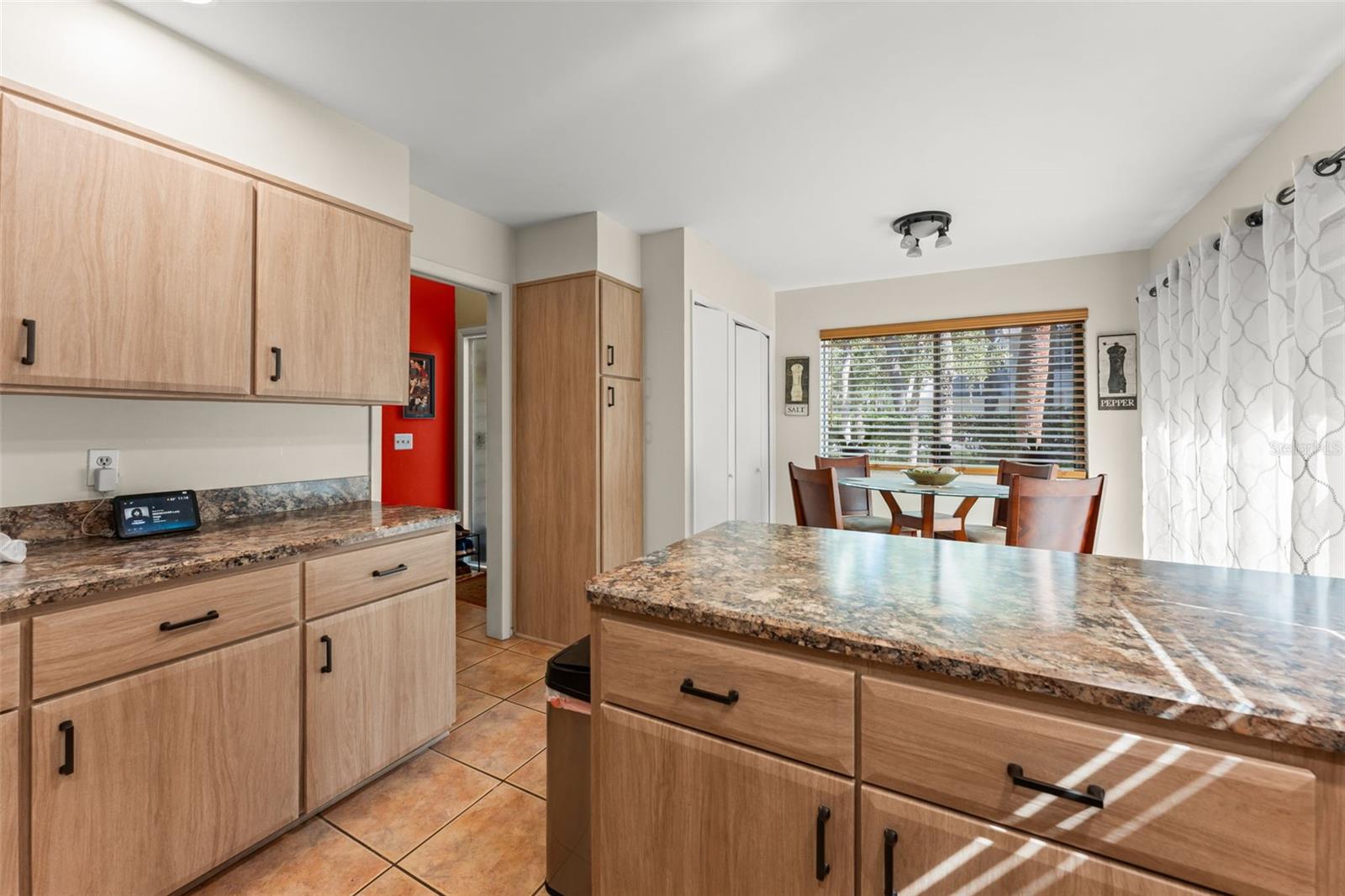 228 S FOX CHASE POINT, Longwood, FL 32779