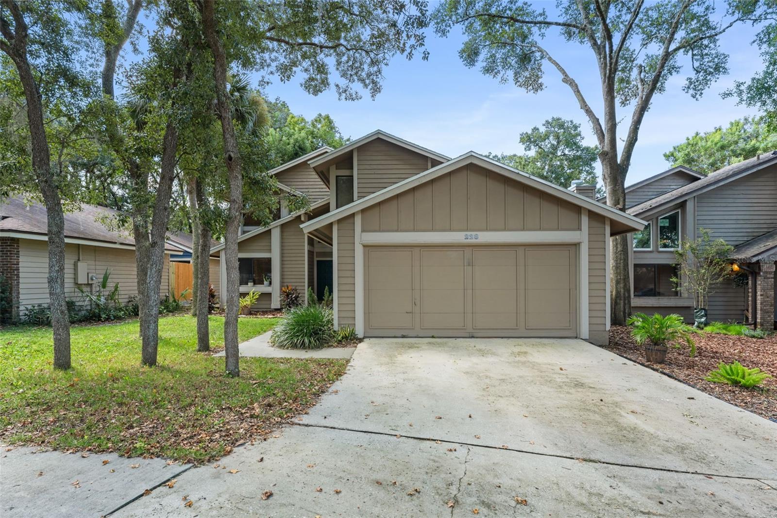 228 S FOX CHASE POINT, Longwood, FL 32779