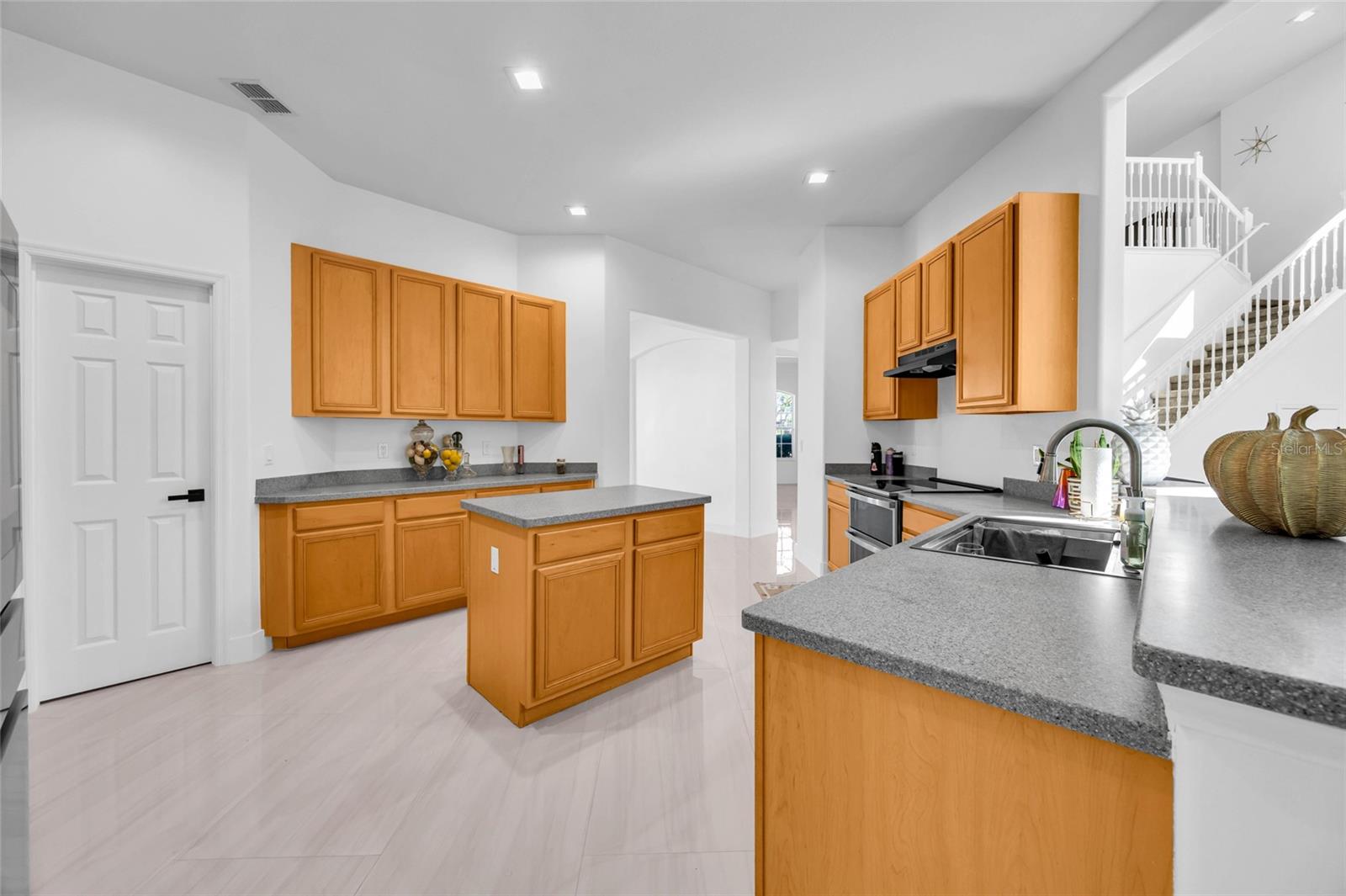 2935 WILLOW BAY TERRACE, Casselberry, FL 32707