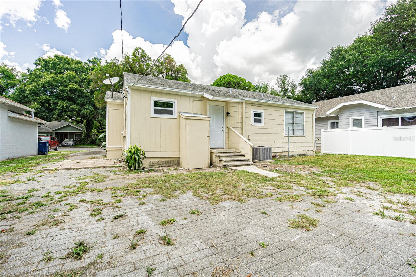 505.5 E VIRGINIA AVENUE, #1, Tampa, FL 33603