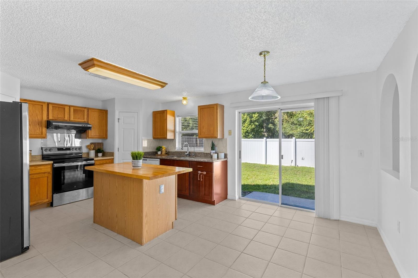 Large Open Kitchen