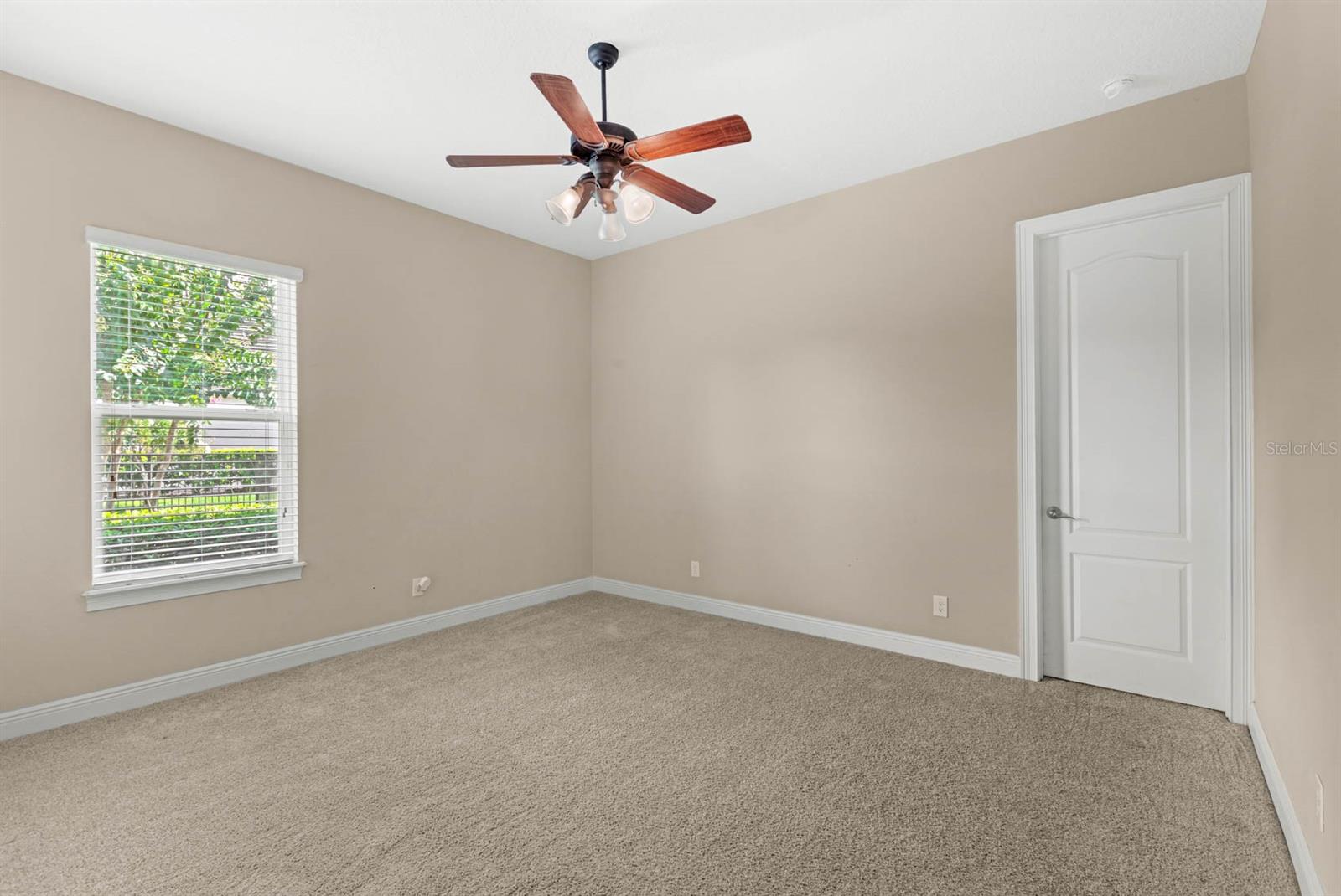 31722 RED TAIL BOULEVARD, Sorrento, FL 32776