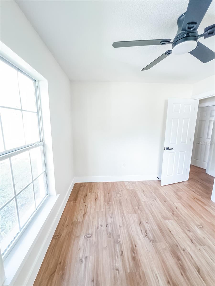 1314 ROBIE AVENUE, Mount Dora, FL 32757