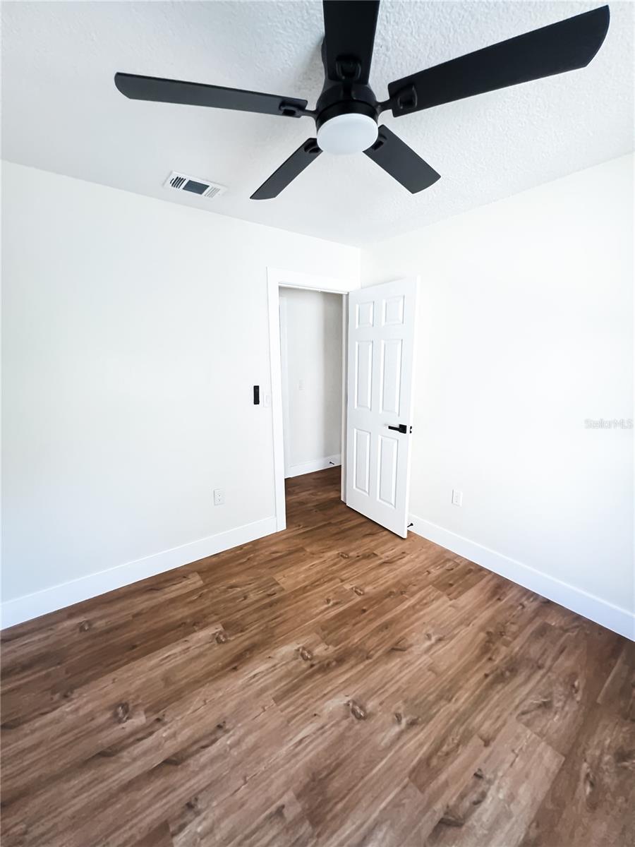 1314 ROBIE AVENUE, Mount Dora, FL 32757